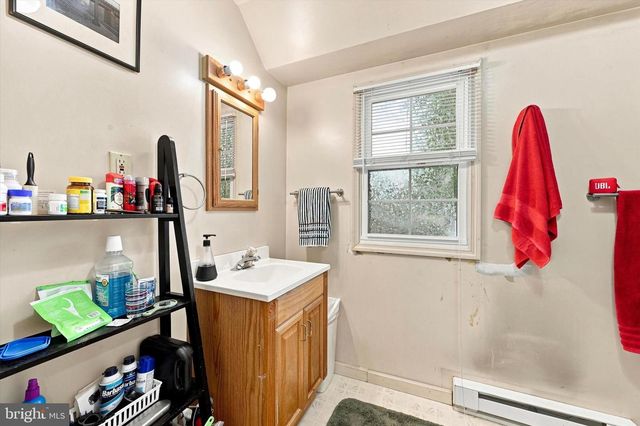 30 WALNUT ST, Mohnton, PA 19540