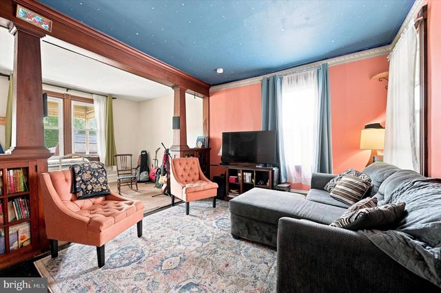 30 WALNUT ST, Mohnton, PA 19540