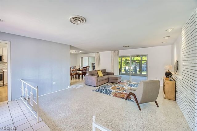 1239 Stadler DR, Fort Myers, FL 33901