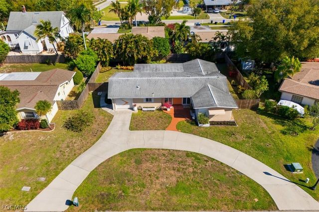 1239 Stadler DR, Fort Myers, FL 33901