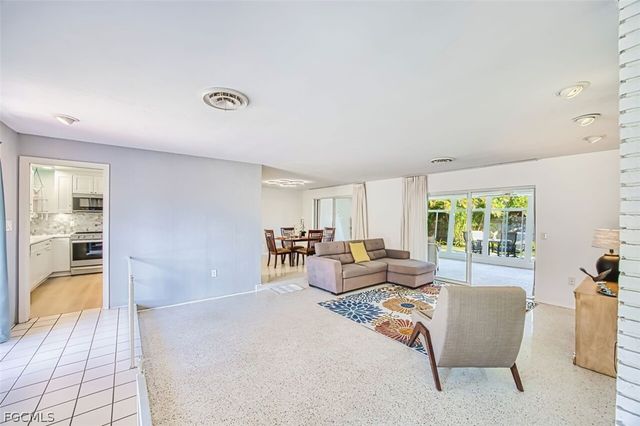 1239 Stadler DR, Fort Myers, FL 33901