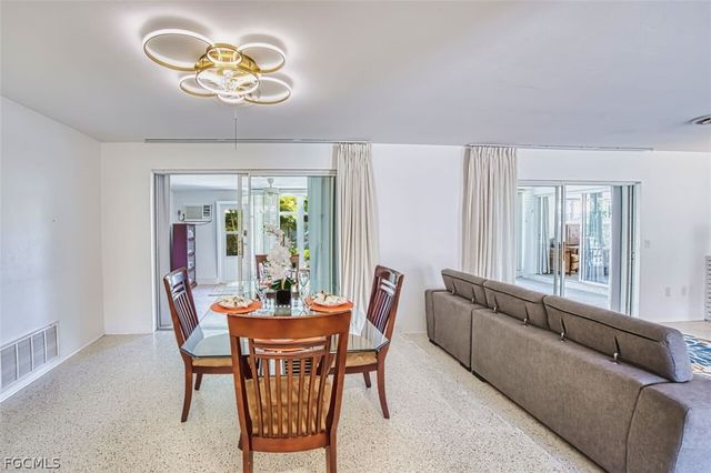 1239 Stadler DR, Fort Myers, FL 33901