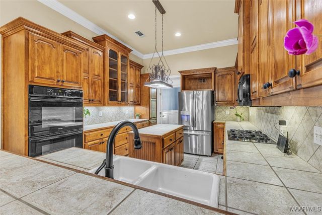 8125 Glynnwood Drive, Montgomery, AL 36117