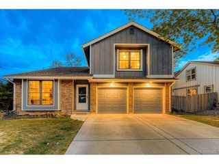 8198 W 81st Dr, Arvada, CO 80005