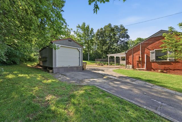 220 Linda Ln, Madison, TN 37115