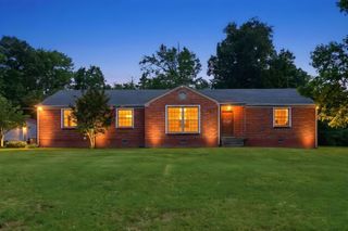 220 Linda Ln, Madison, TN 37115