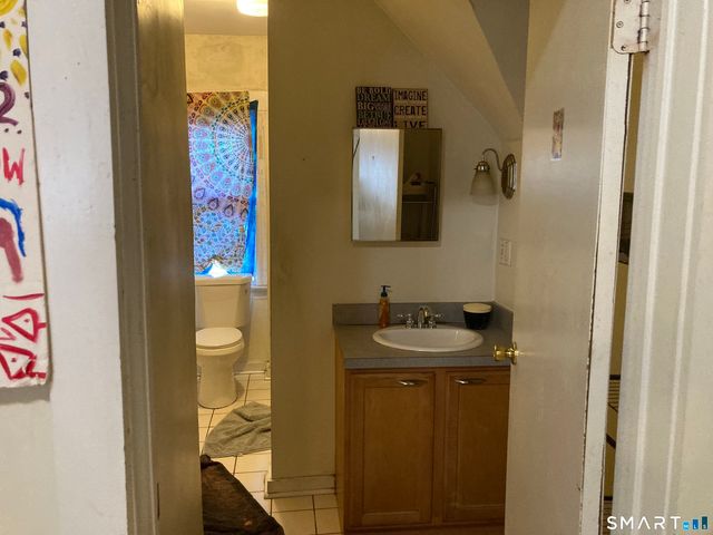 225 Winthrop Avenue, New Haven, CT 06511