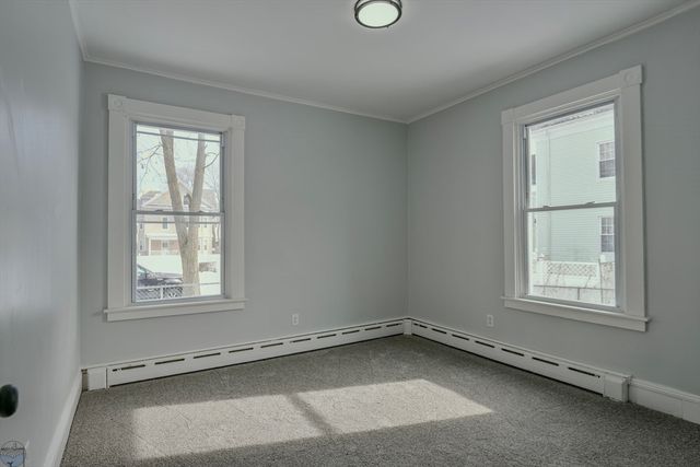 74 Locust St, New Bedford, MA 02740