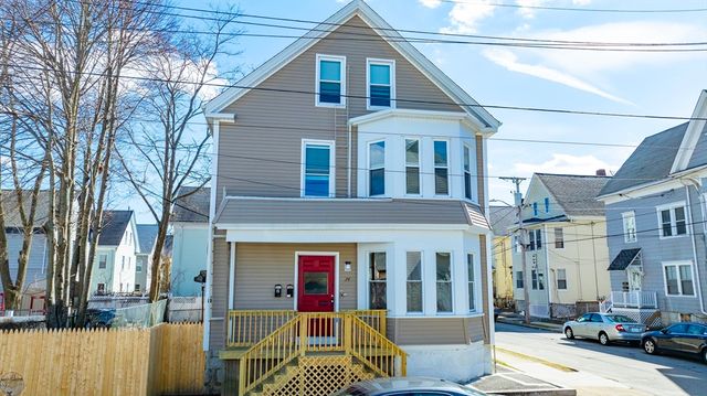 74 Locust St, New Bedford, MA 02740