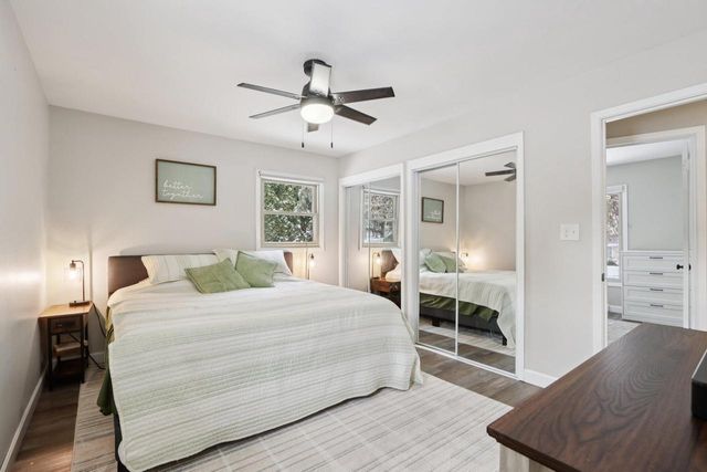 2117 Sunnyside DRIVE, Waukesha, WI 53186