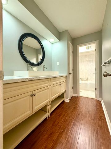 1891 RIVER GLEN CV, Germantown, TN 38139