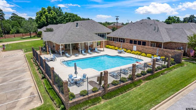 2426 Homestead, Tyler, TX 75701