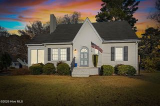 208 Clyde Avenue NW, Wilson, NC 27893