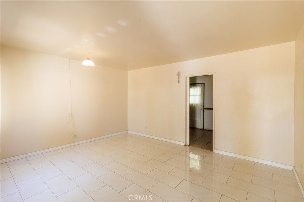 11465 Amboy Ave., San Fernando, CA 91340 — photo 3