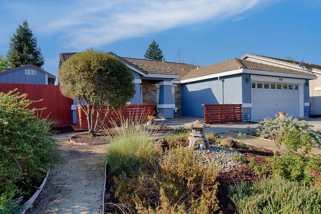 3147 Grizzly Bay Rd, West Sacramento, CA 95691