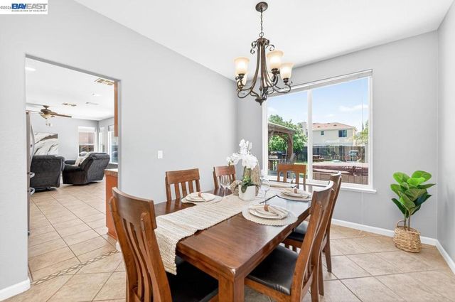 4547 Glenbrook Dr, Tracy, CA 95377