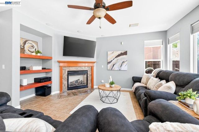 4547 Glenbrook Dr, Tracy, CA 95377