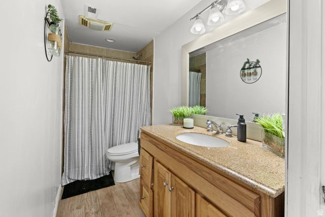 382 E 3550 N, North Ogden, UT 84414