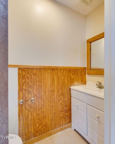 1540 Highway 70 Bypass, Greeneville, TN 37743