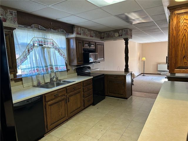 433 E Sheridan Ave, New Castle, PA 16105