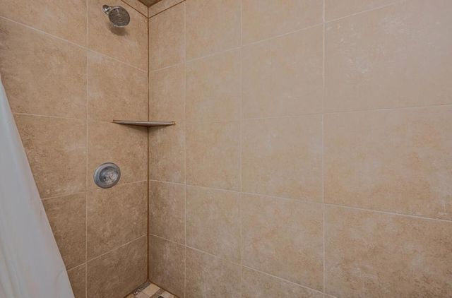 1080 Best Road, Hollister, CA 95023