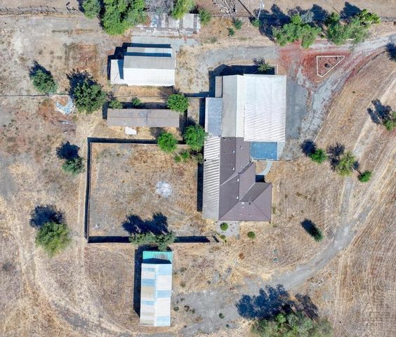 1080 Best Road, Hollister, CA 95023