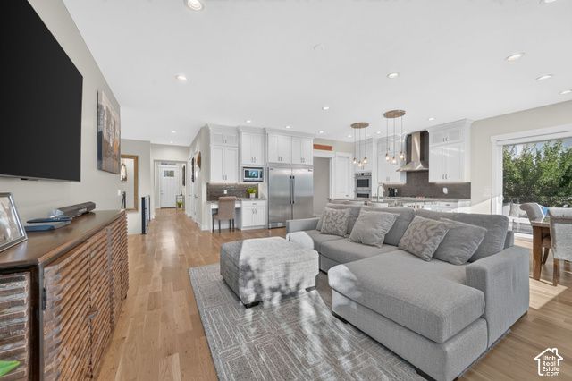 11513 S 4055 W, South Jordan, UT 84009