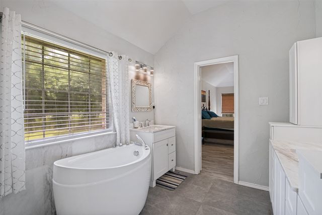 18584 County Road 543, Nevada, TX 75173