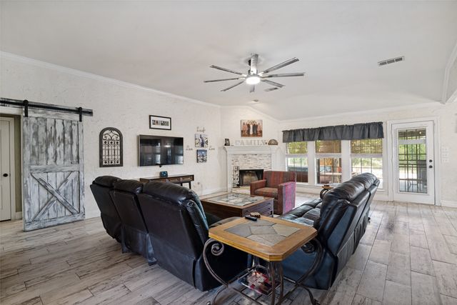 18584 County Road 543, Nevada, TX 75173