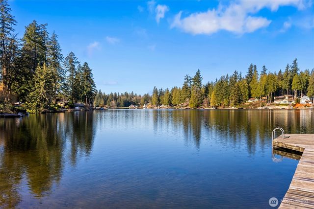 21838 SE 271th Place, Maple Valley, WA 98038