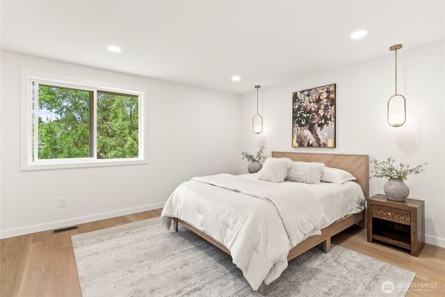 21838 SE 271th Place, Maple Valley, WA 98038