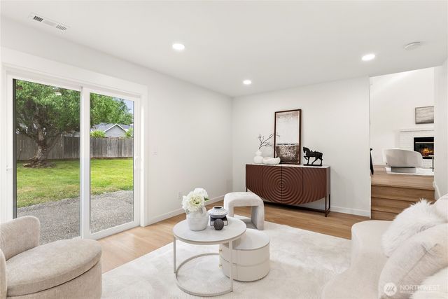 21838 SE 271th Place, Maple Valley, WA 98038