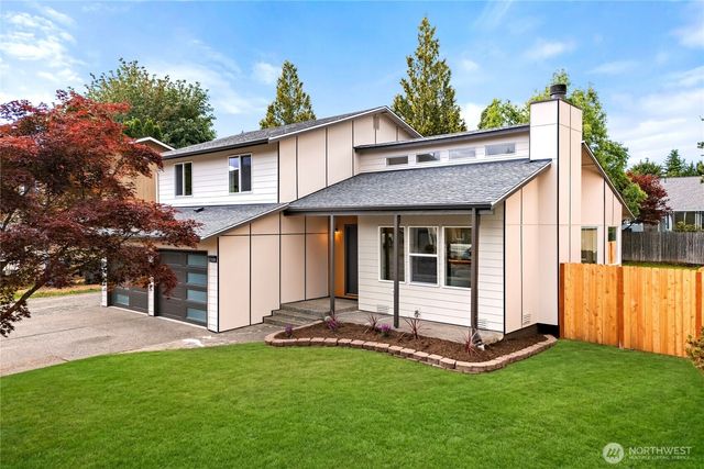 21838 SE 271th Place, Maple Valley, WA 98038