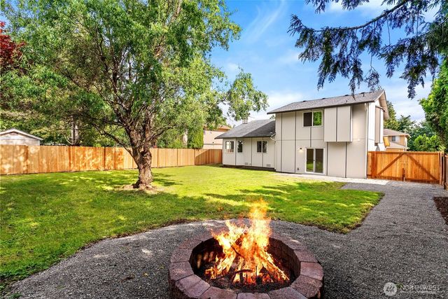 21838 SE 271th Place, Maple Valley, WA 98038