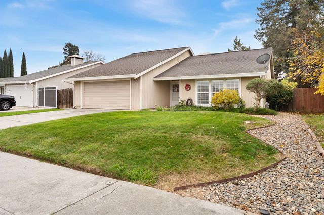 2948 Janet Dr, West Sacramento, CA 95691