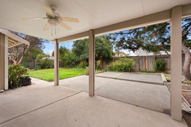 2948 Janet Dr, West Sacramento, CA 95691