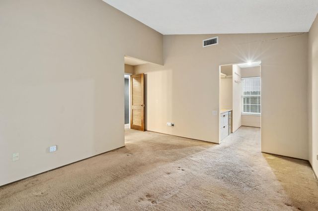 2948 Janet Dr, West Sacramento, CA 95691