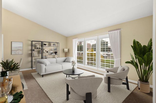 2948 Janet Dr, West Sacramento, CA 95691