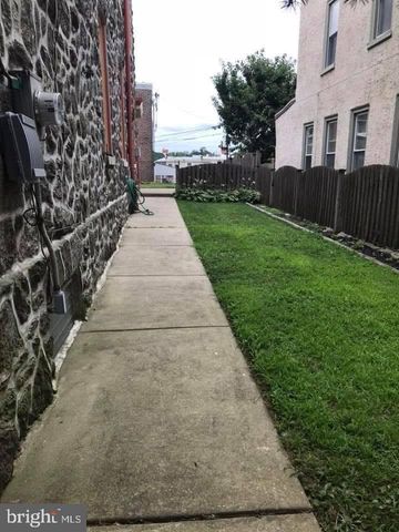 450 SEVILLE ST, Philadelphia, PA 19128