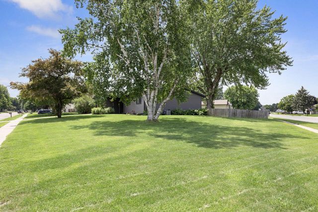 668 Wagon DRIVE, West Salem, WI 54669