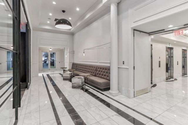 325 E Paces Ferry NE Road 1510, Atlanta, GA 30305