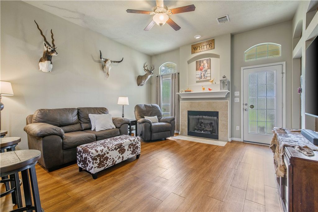 15414 Baker Meadow Loop, College Station, TX 77845 — photo 5