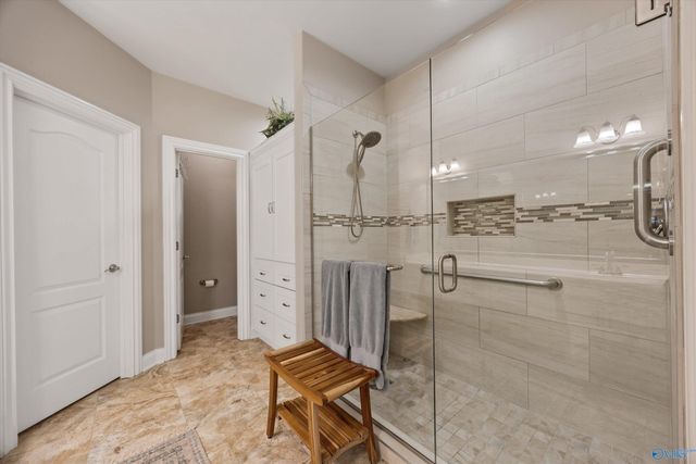 2939 Eastern Shore Drive, Owens Cross Roads, AL 35763