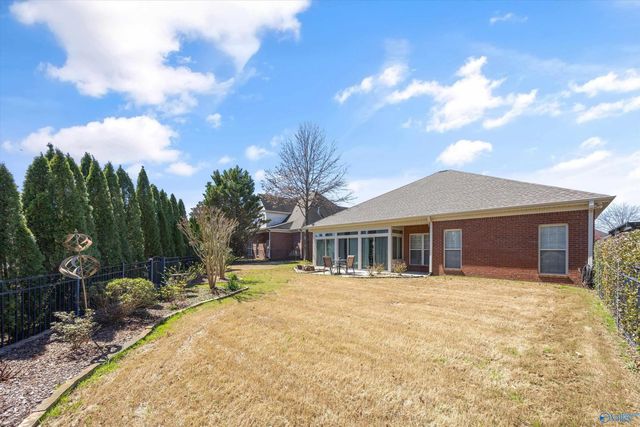 2939 Eastern Shore Drive, Owens Cross Roads, AL 35763