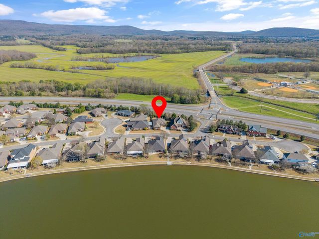 2939 Eastern Shore Drive, Owens Cross Roads, AL 35763