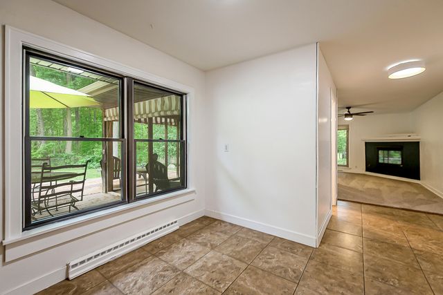 3140 Happy Valley Road, Summit Twp, MI 49203