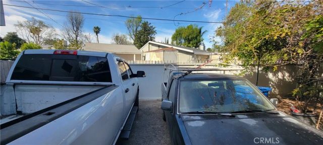 6467 Woodley, Van Nuys, CA 91406