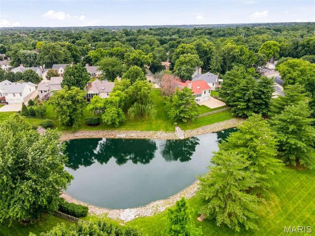12906 Kings Row Lane, Unincorporated, MO 63146