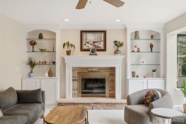 12906 Kings Row Lane, Unincorporated, MO 63146