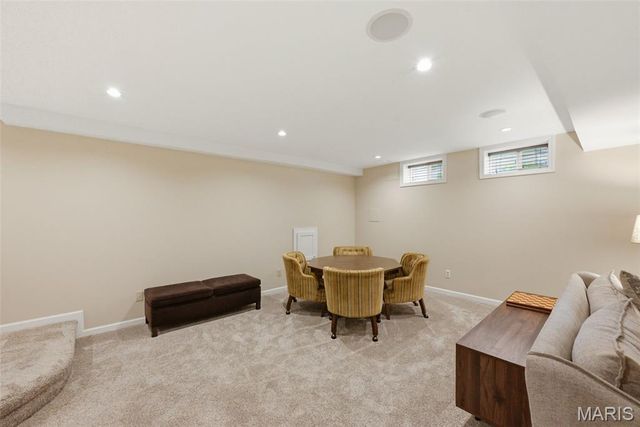 12906 Kings Row Lane, Unincorporated, MO 63146